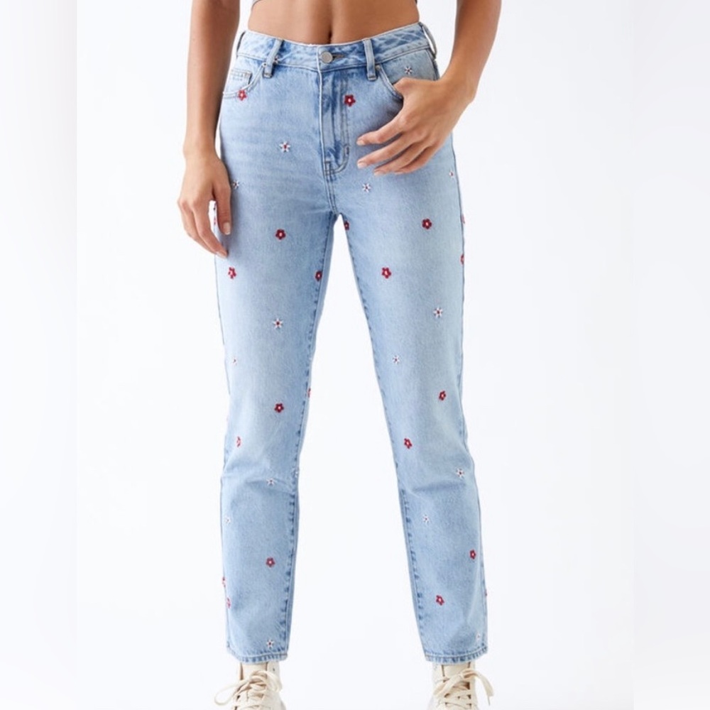 PacSun Mom Red and white flower mom jeans, size 28